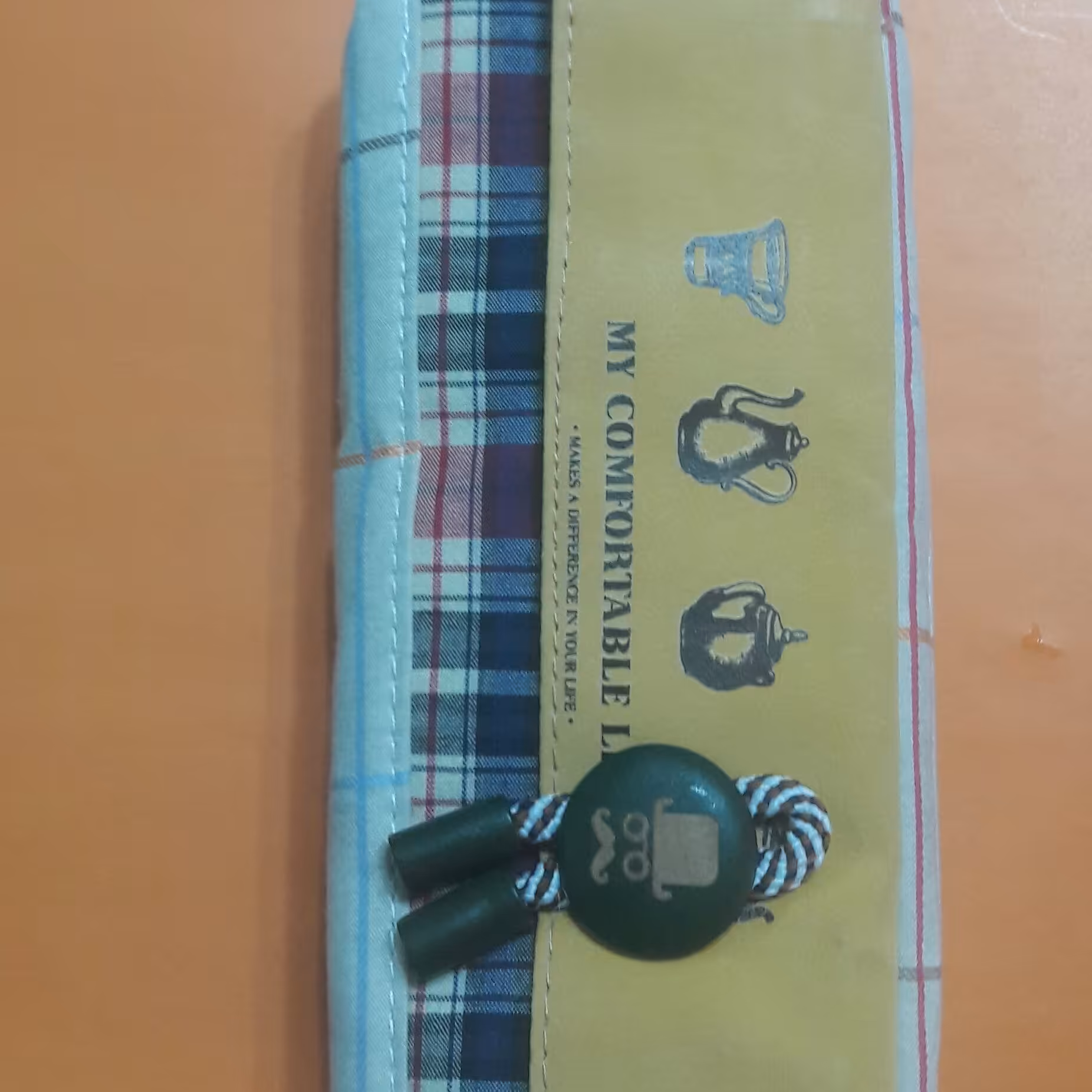 جامدادی پارچه ای یک زیپ    خیام شمالی نوشت افزار پاکزادی 