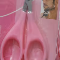 قیچی ابرو کارتی