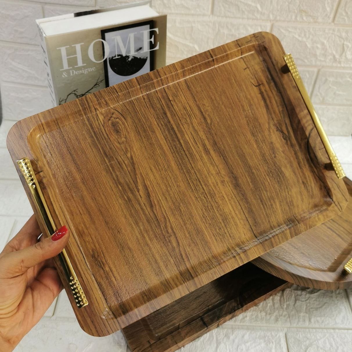 سینی چوبی دسته گراد (هزینه ارسال به عهده مشتری است و به صورت پس کرایه جلو درب از مشتری دریافت میکنن)