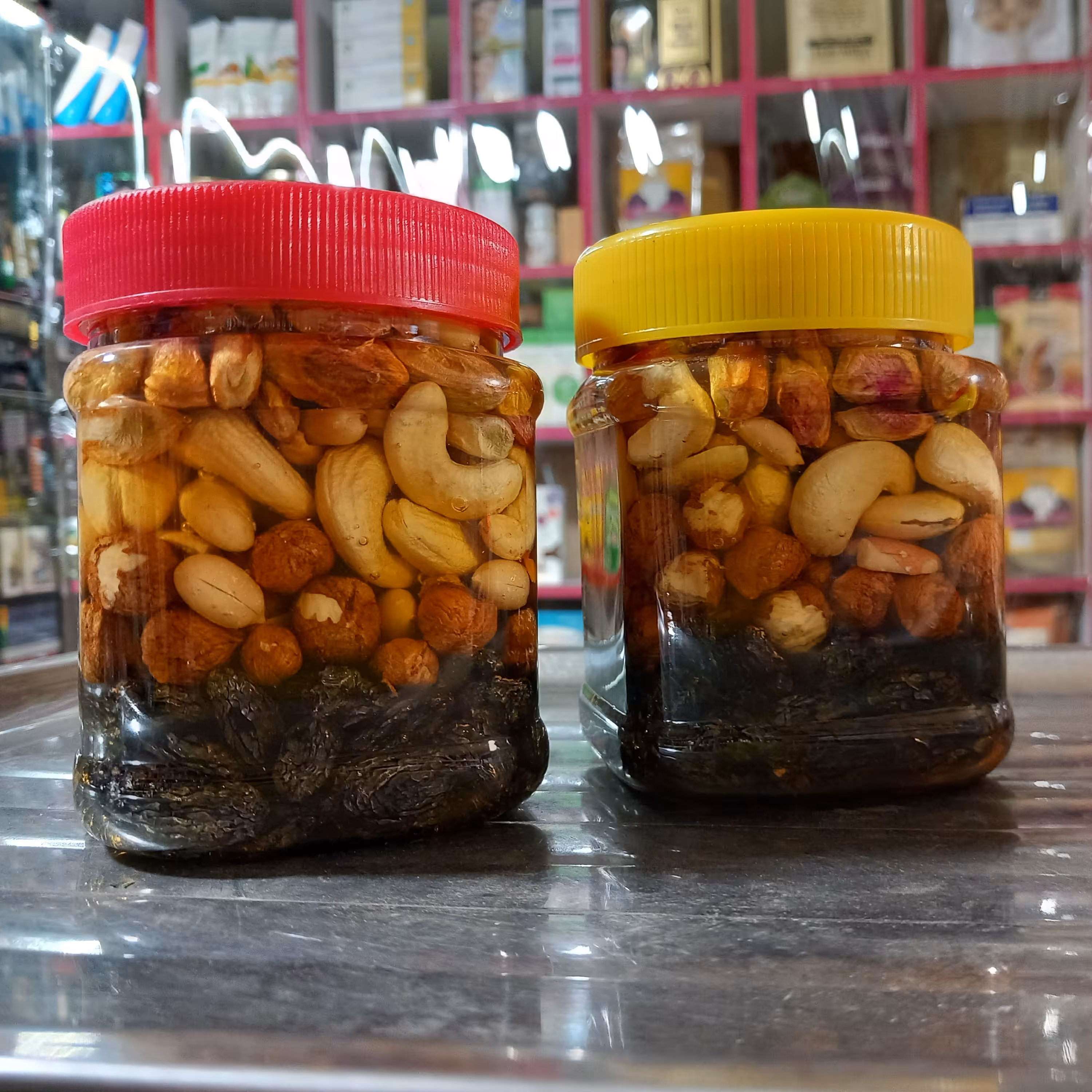 چهارمغزباعسل درجه یک