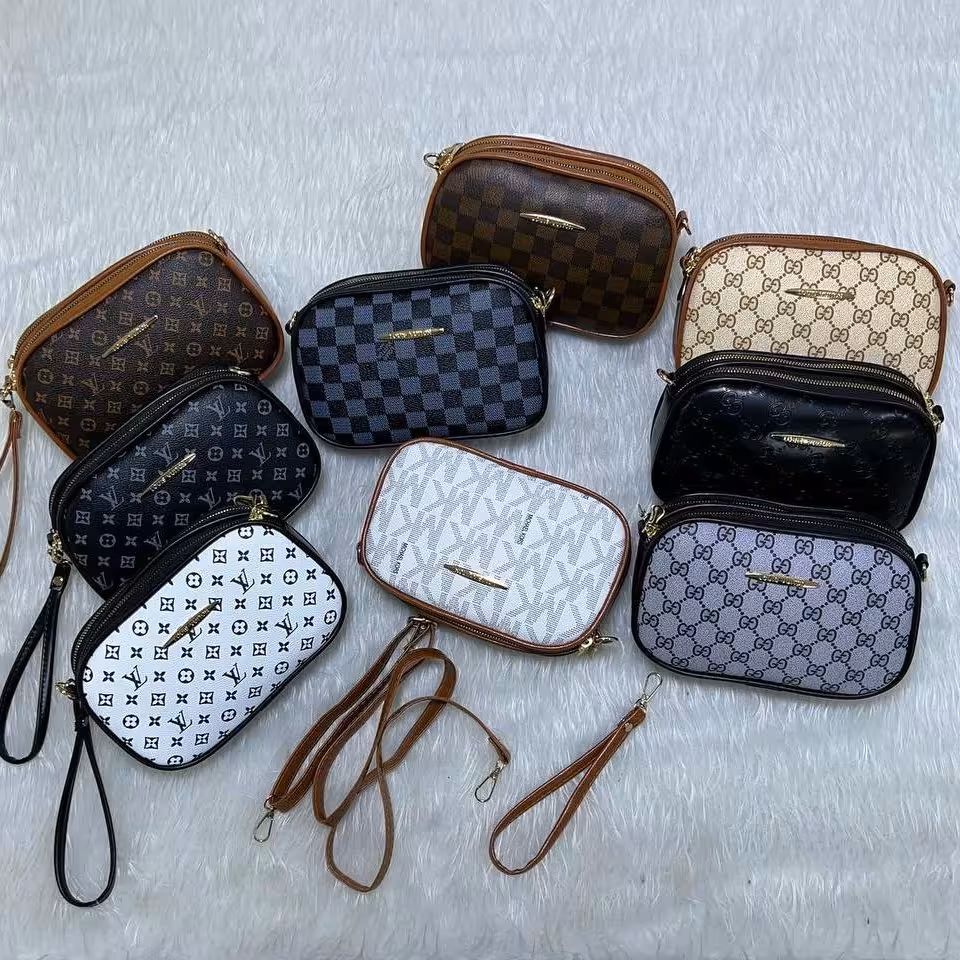 کیف زنانه مارکدار دستی و دوشی