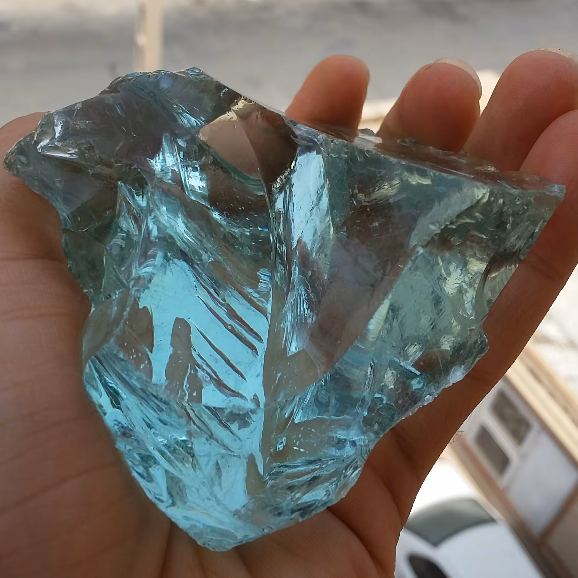 سنگ راف خام آبسیدین سبز آبی اصل محششر خاااا ااص 100 در 100 طبیعی شاهکار خلقت
با قابلیت ساخت چندین نگین بینظییر