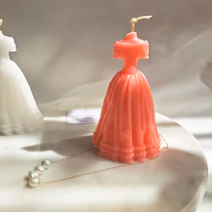 شمع عروس ژورنالی ارتفاع 12 سانت وزن 80گرم مناسب گیفت  