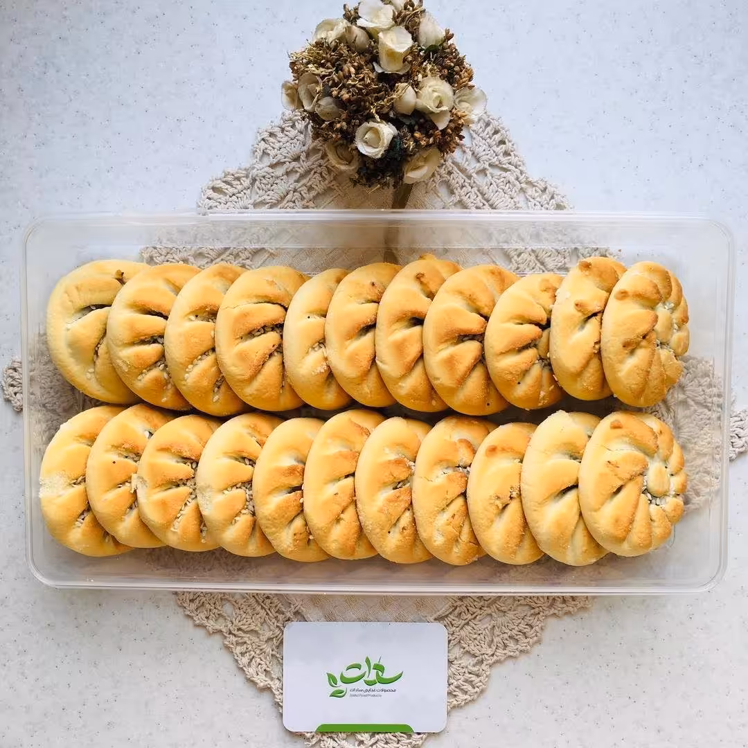 کلوچه سنتی کرمان نرم و تازه (خرمایی)