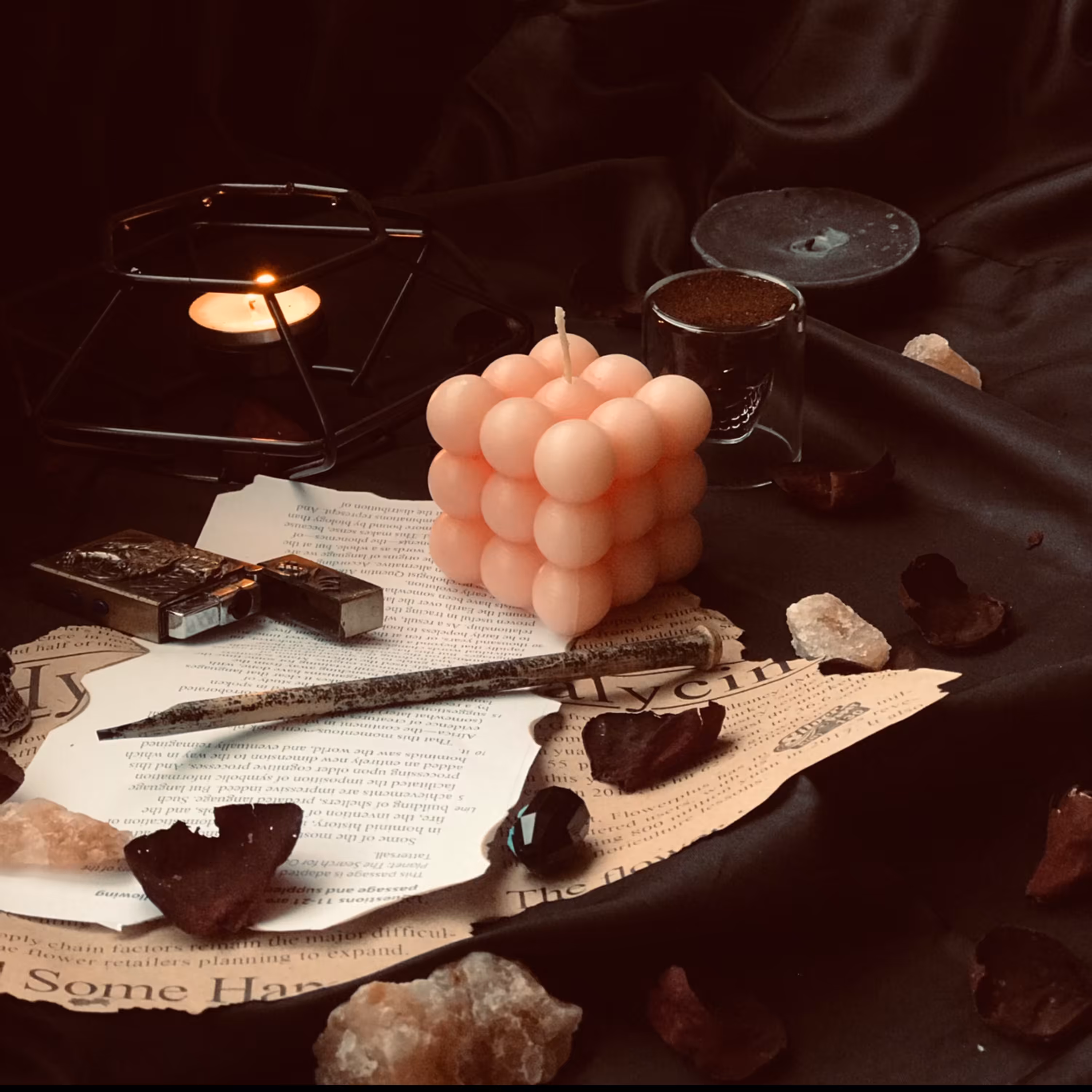 شمع روبیک در رنگ های دلخواه موجود و قابل سفارش