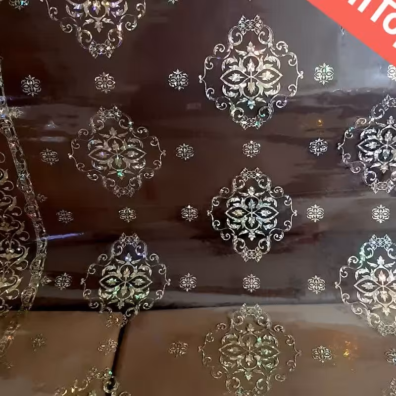 سفره ی شیشه ای طرح گل طلایی عرض 140