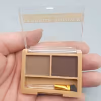 سایه ابرو پودری  دودوگرل 
شماره 01 جلوه مات   نرم و سبک  دارای براش مخصوص  ماندگاری بالا  کاور طبیعی و عالی