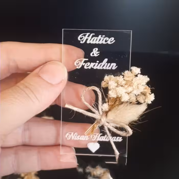 گیفت و یادبود عروسی و تولد و جشن عقد و نامزدی 