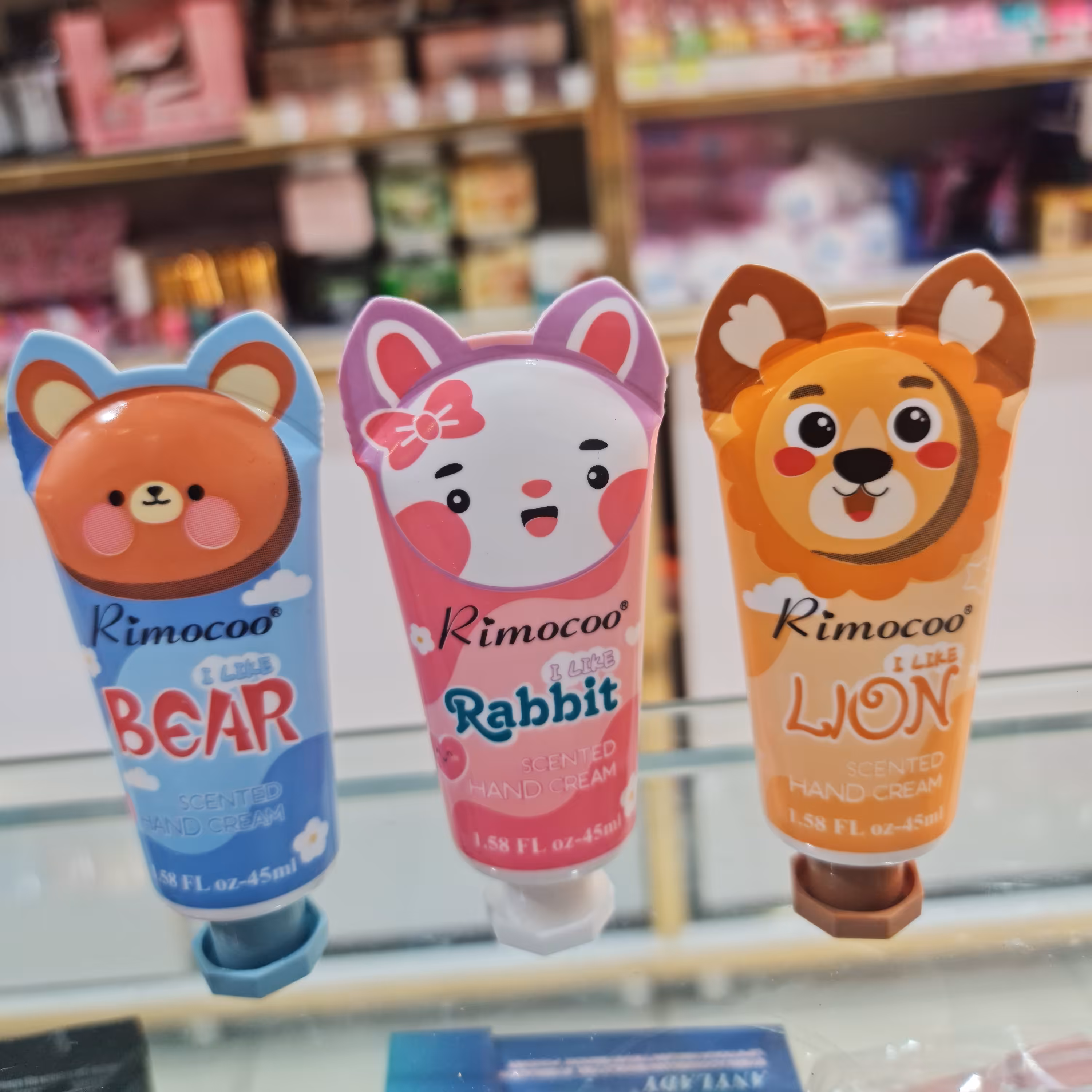 کرم دست عروسکی کیوت 