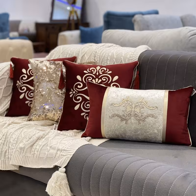 ست کوسن 4 عددی طرح داماس مخمل زرشکی