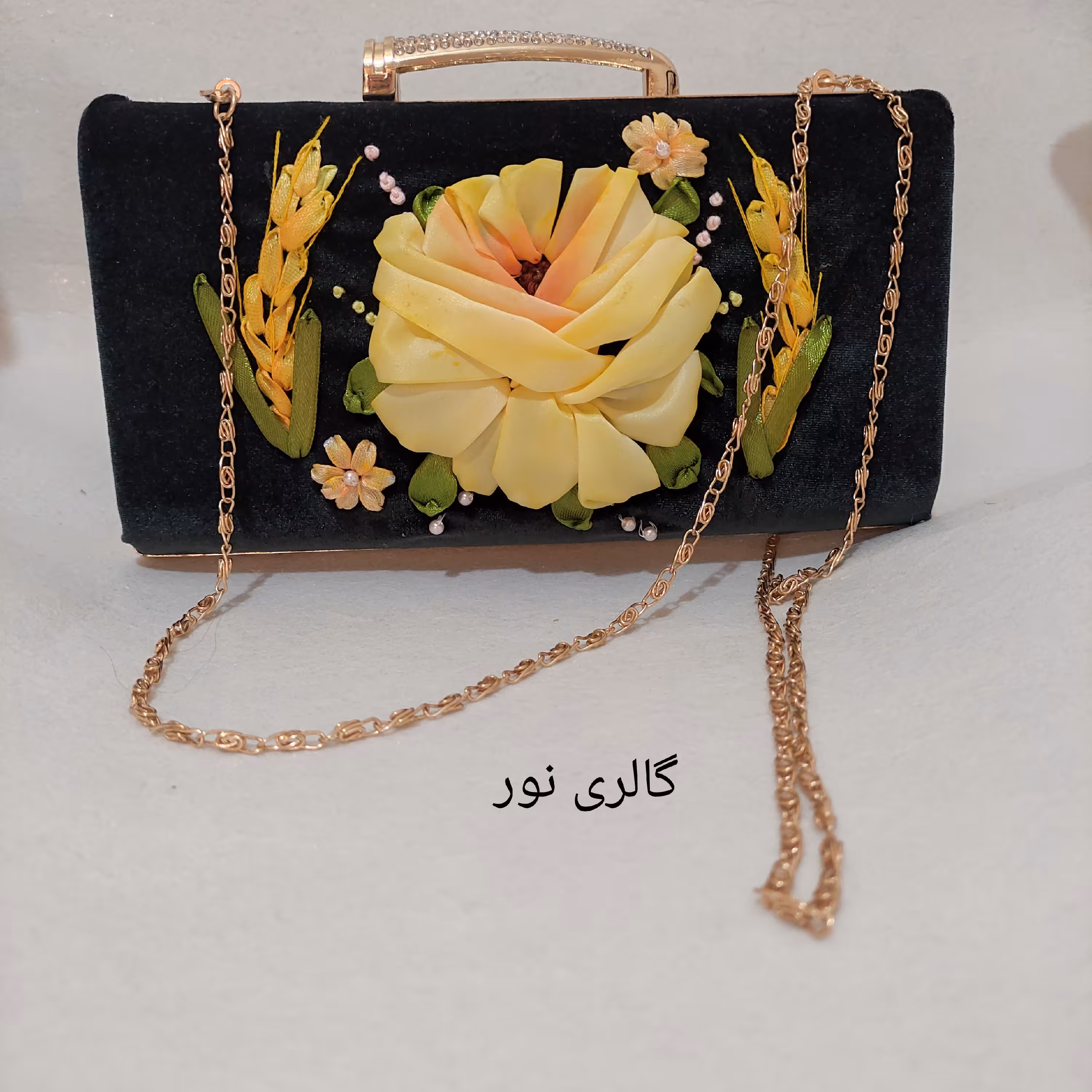 کیف مجلسی مخمل روبان دوزی شده