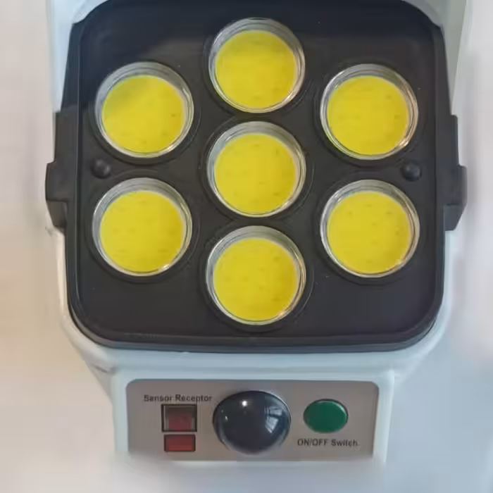 چراغ خورشیدی طرح دوربین مدار بسته مدل CL-877B