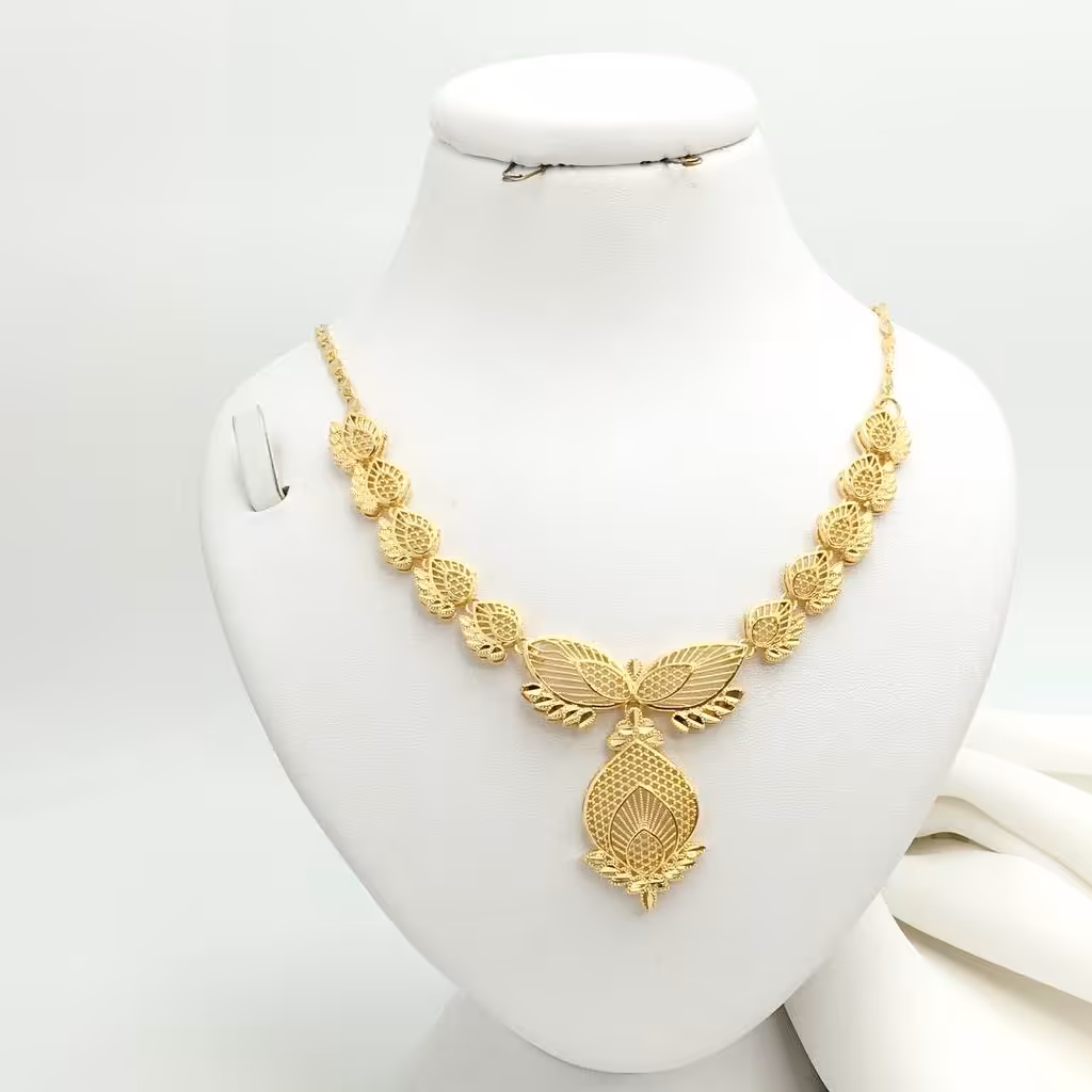 گردنبند طرح طلا