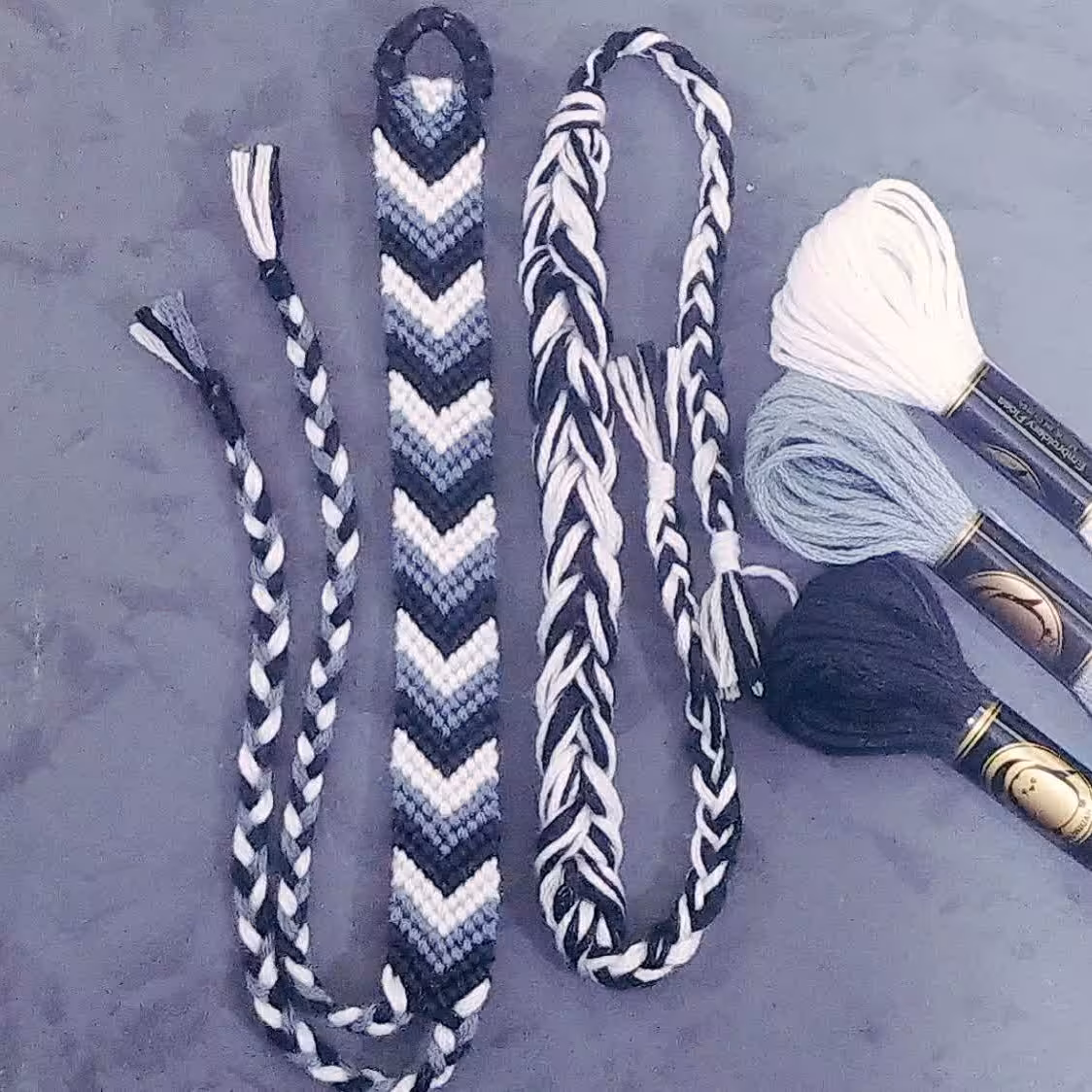 دستبند دوستی طرح راه راه و مدل اسپورت ست دوتایی  