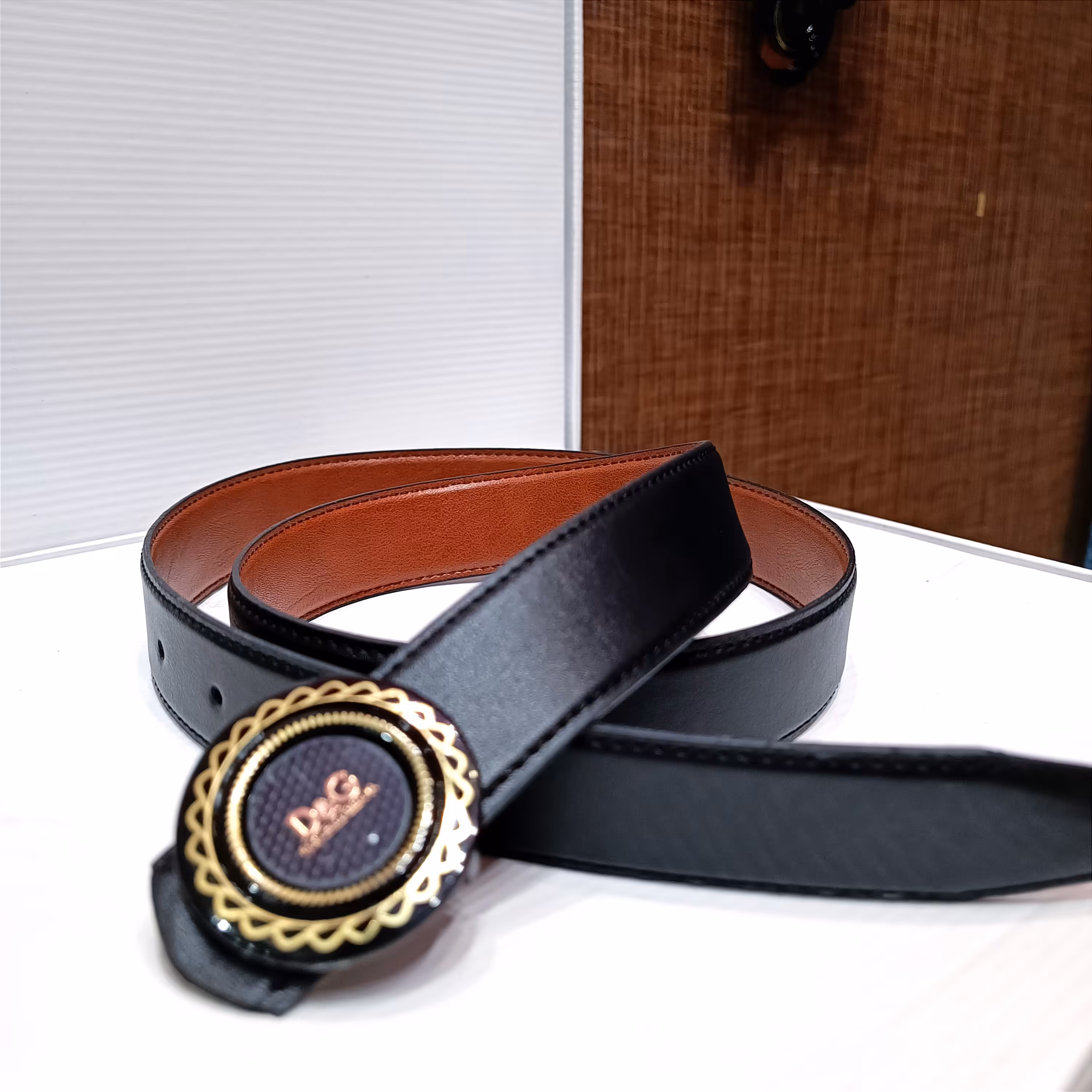 کمربند چرم دورو - هم مشکی و هم قهوه ای