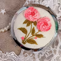 آینه فلزی گلدوزی