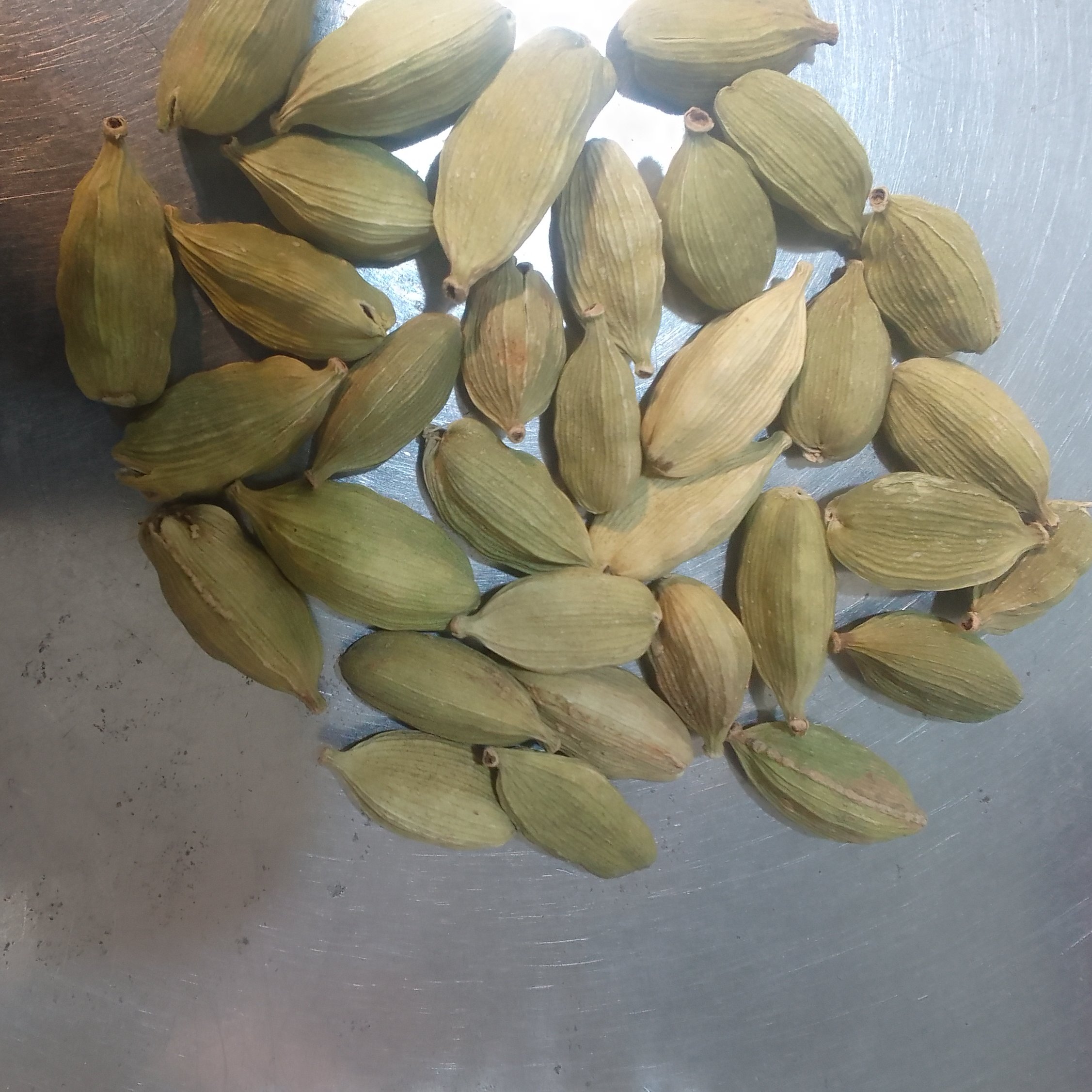 هل اکبر بنفش خوشبو و اعلا ( دومثقال)