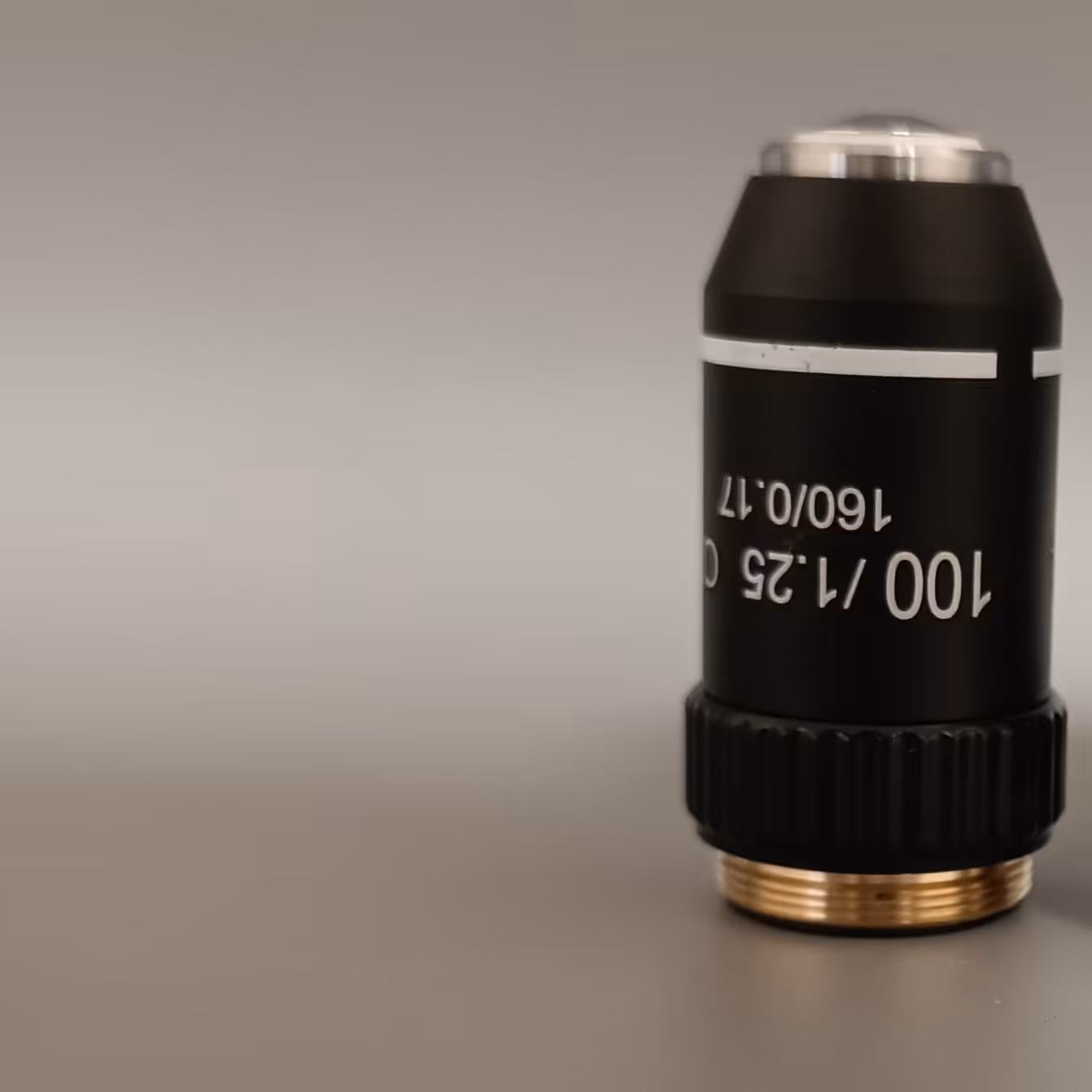 لنز شیئی achromatic بزرگنمایی 100برابر مشکی میکروسکوپ 