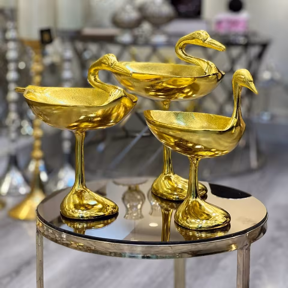 ست پذیرایی قو سه تایی