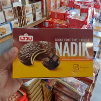 کیک روکش شکلاتی نادیک نادی 
