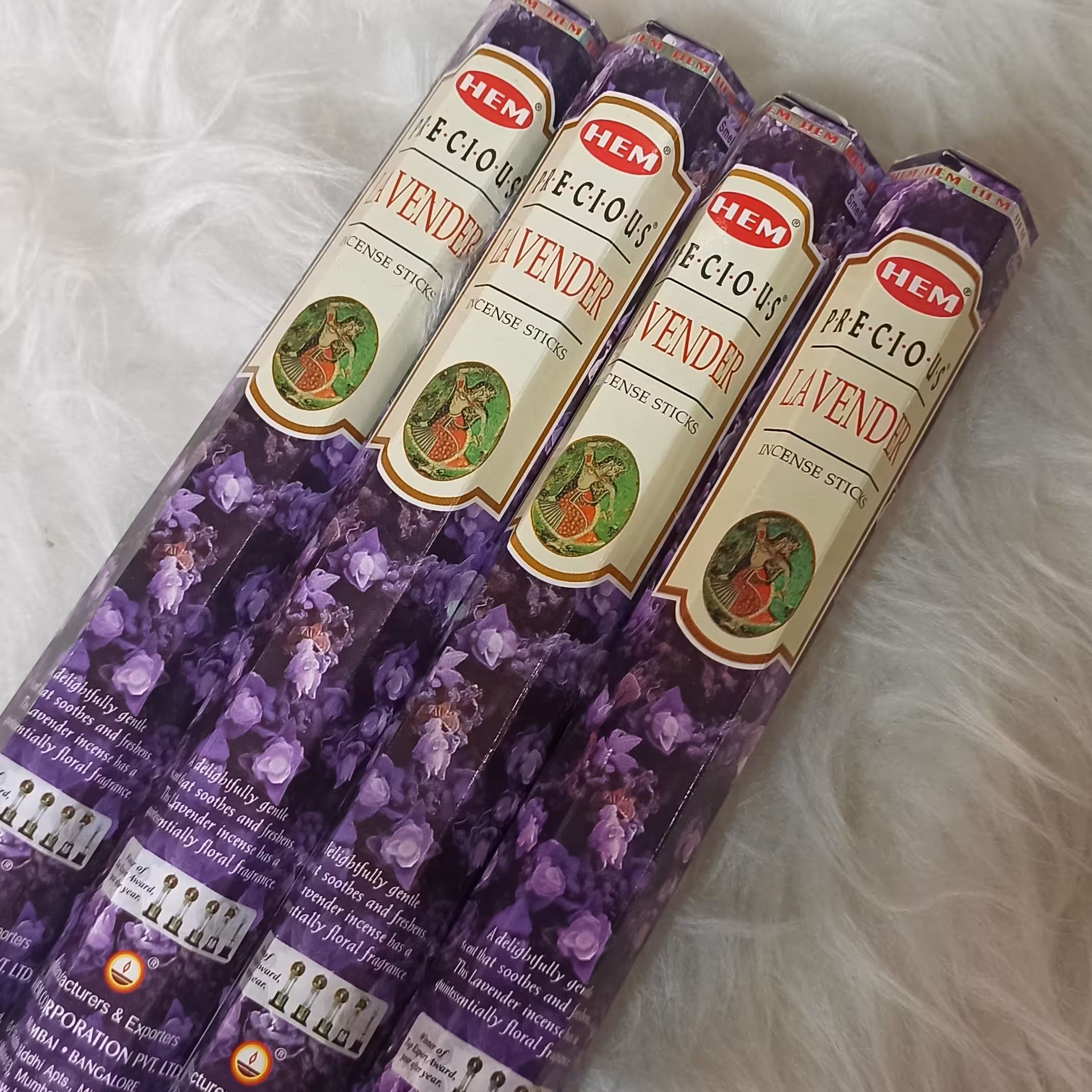 عود خوشبو کننده هندی رایحه لوندر اسطخودوس برند هم 