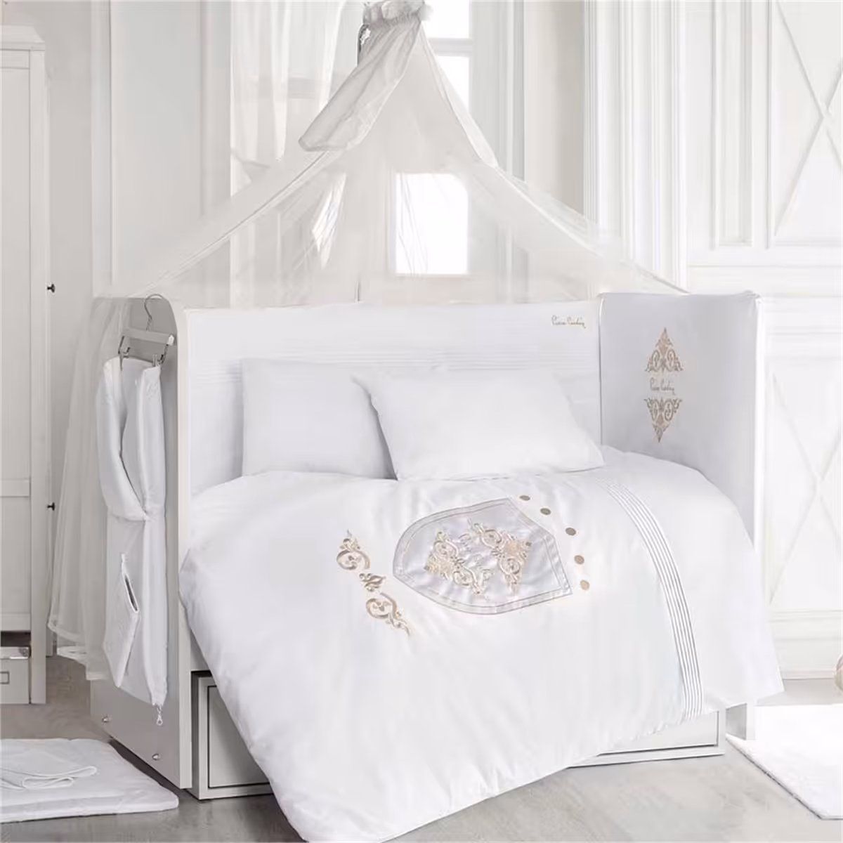 سرویس خواب پیرگاردین اصل ترکیه  9 تکه گارددار جدید 80*135 سانت  پیرگاردین    pierre cardinمدل elegance