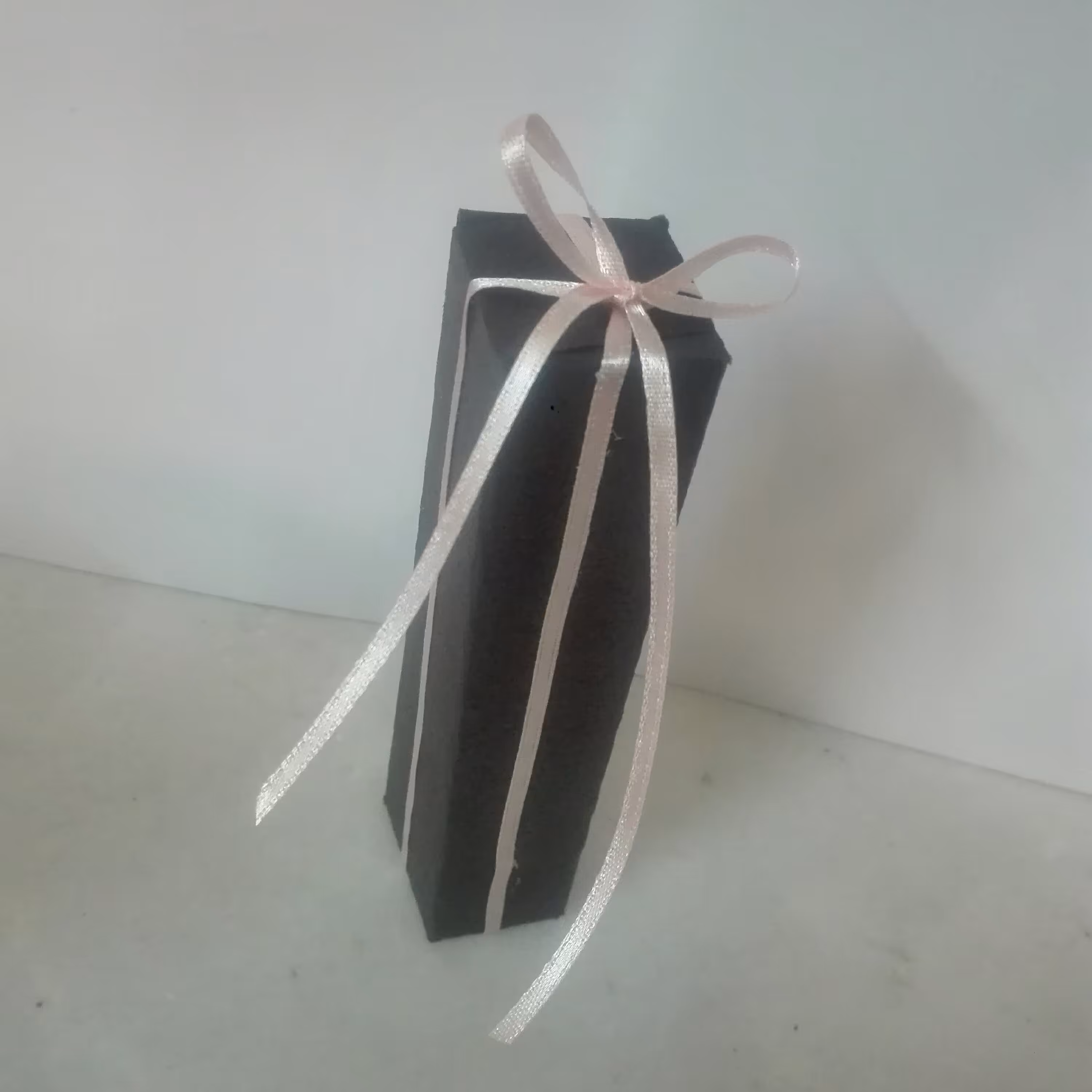 جعبه کادویی ایستاده گرهی روبان