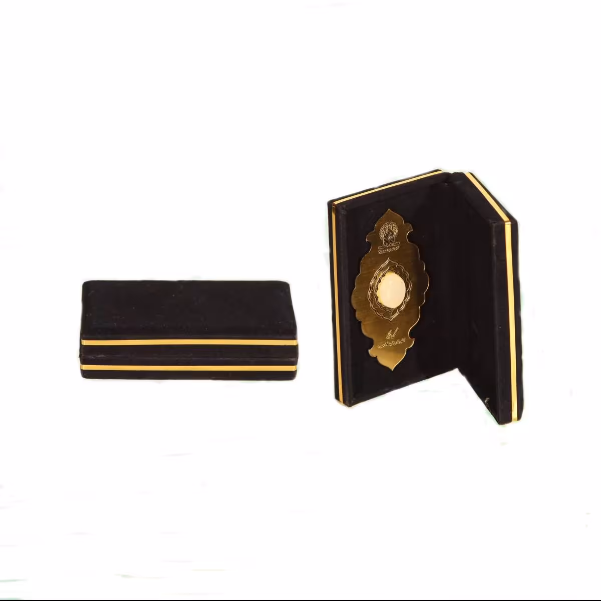 سنگ نگین متبرک حرم حضرت معصومه علیهاالسلام (جعبه مخمل)