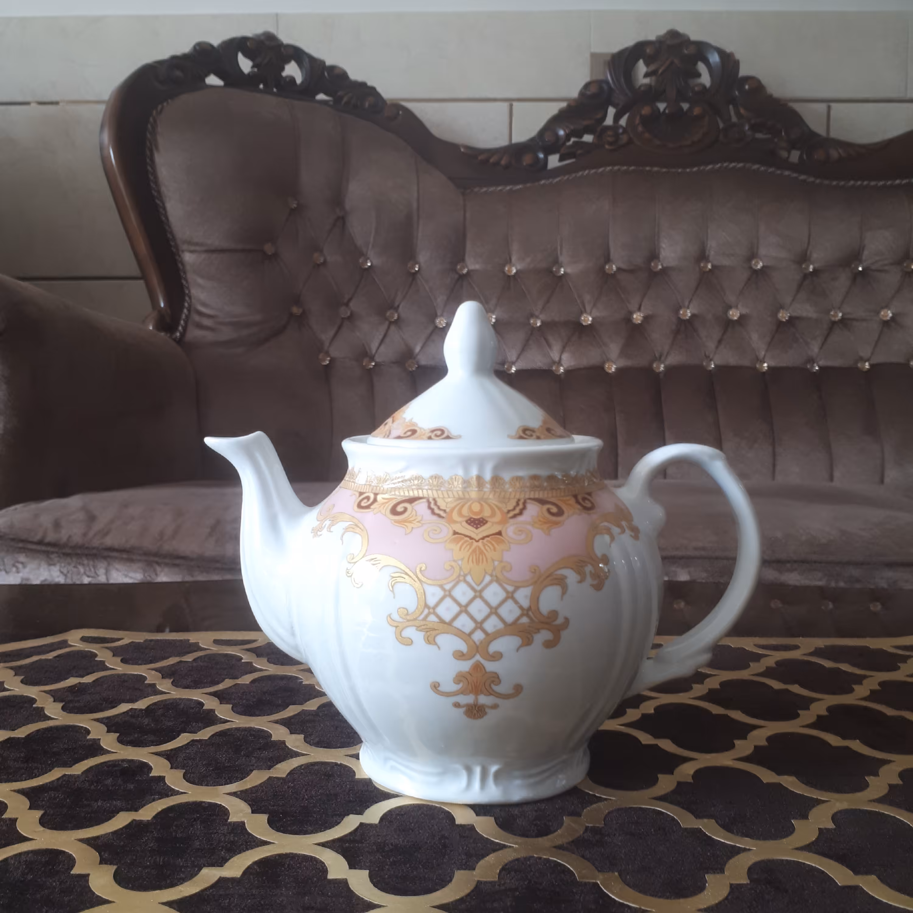 قوری چینی مدل چهارترک سایز متوسط