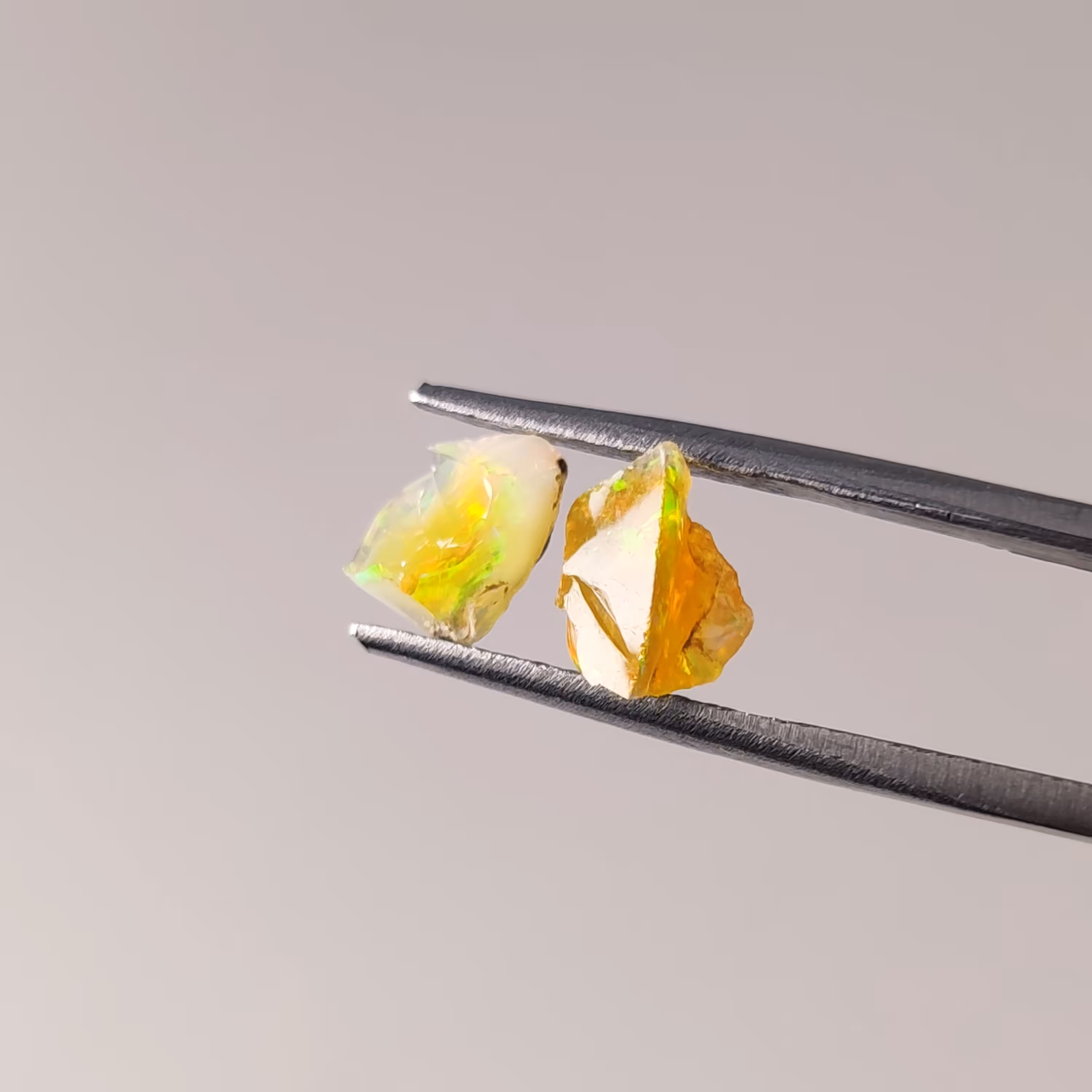 دو قطعه راف سنگ اپال ( اوپال ) معدنی کشور اتیوپی