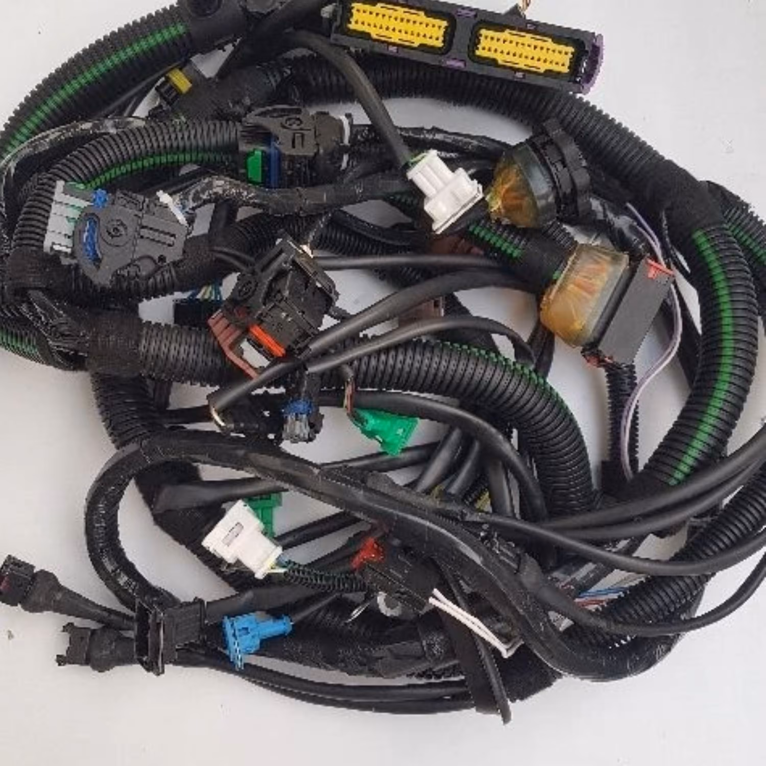 سیم کشی موتور پژو 405 تکسوز بدون یونیت فن کامپیوتر اس 2000  ارسال به شهرستان با 