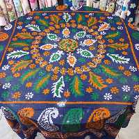 روسری سنتی لری ( گلونی لری نخ ابریشم یک و نیم متری) 