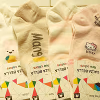 جین 4 عددی جوراب فانتزی طرحهای کیتی ،خرگوش ،صورتی و انبه (مانگو ) با قیمت عالی و کیفیت بالا 