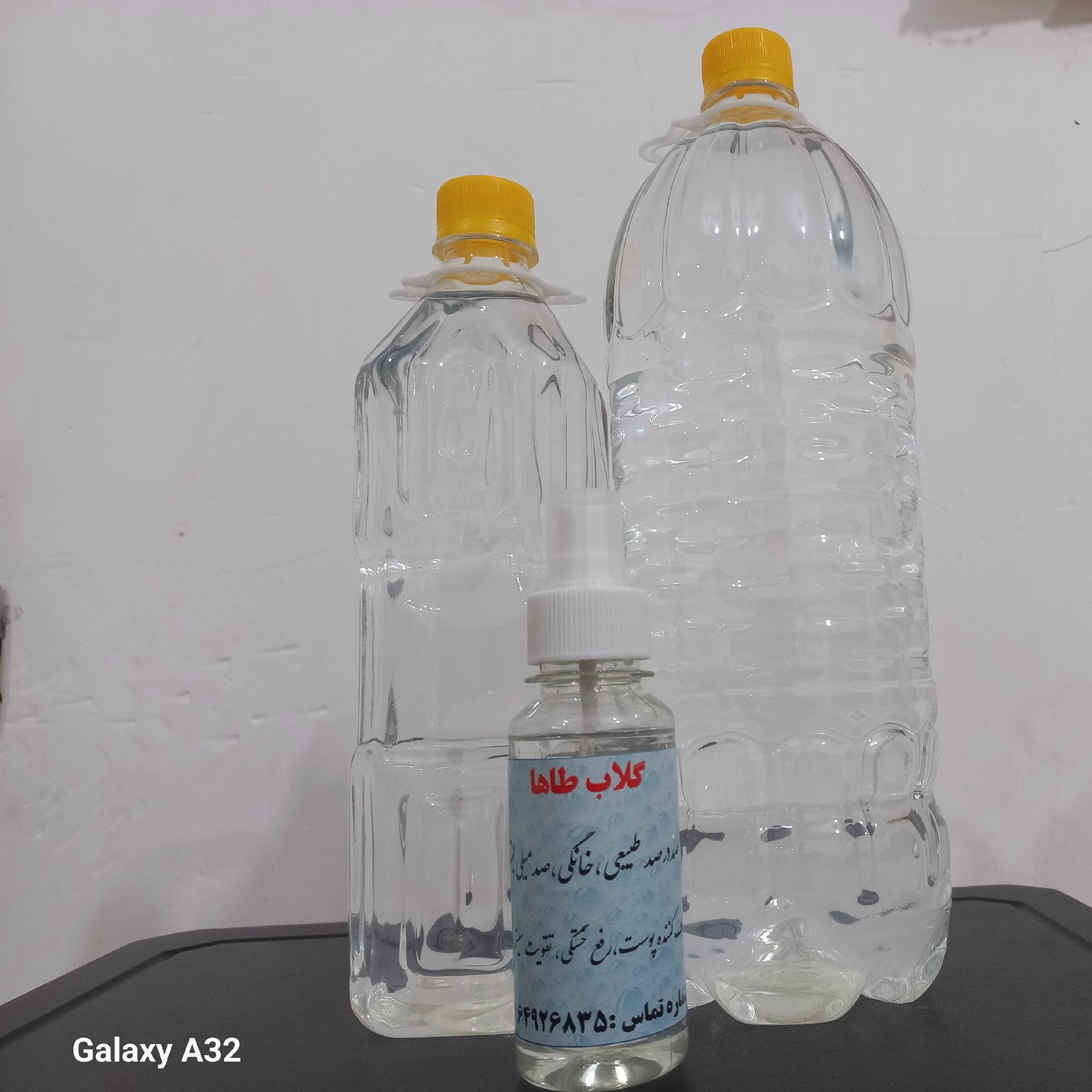 عرق نسترن درجه یک خانگی محصول باغات میمند فارس فروش به صورت گالنی،بسته بندی یک،دو،چهارلیتری