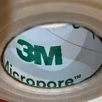 چسب تری ام 3M میکروپور  دو ونیم  سانتی ضد حساسیت 9 متری micropore