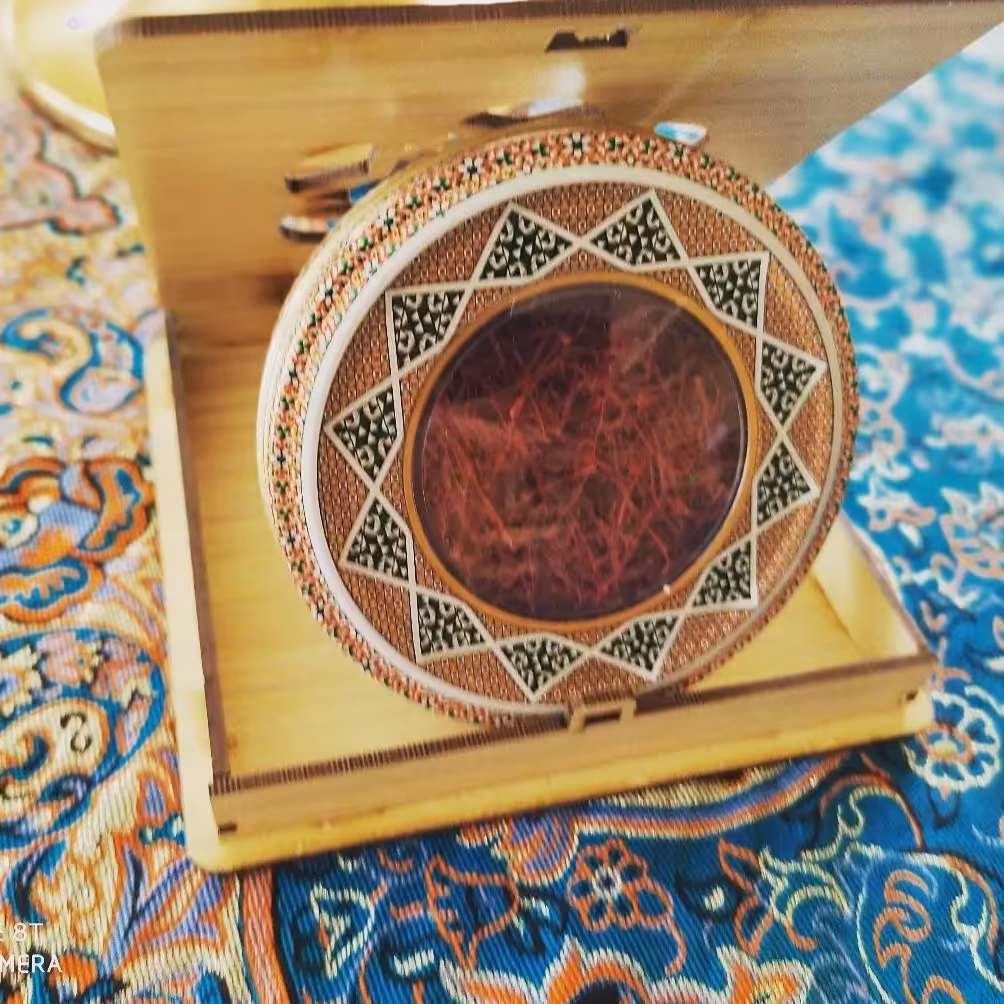 زعفران نگین 