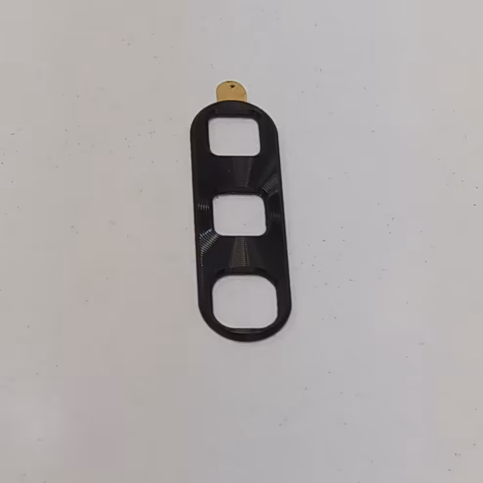 محافظ لنز دوربین گوشی a50s جهت جلوگیری از ضربه و خط خش به دوربین گوشی