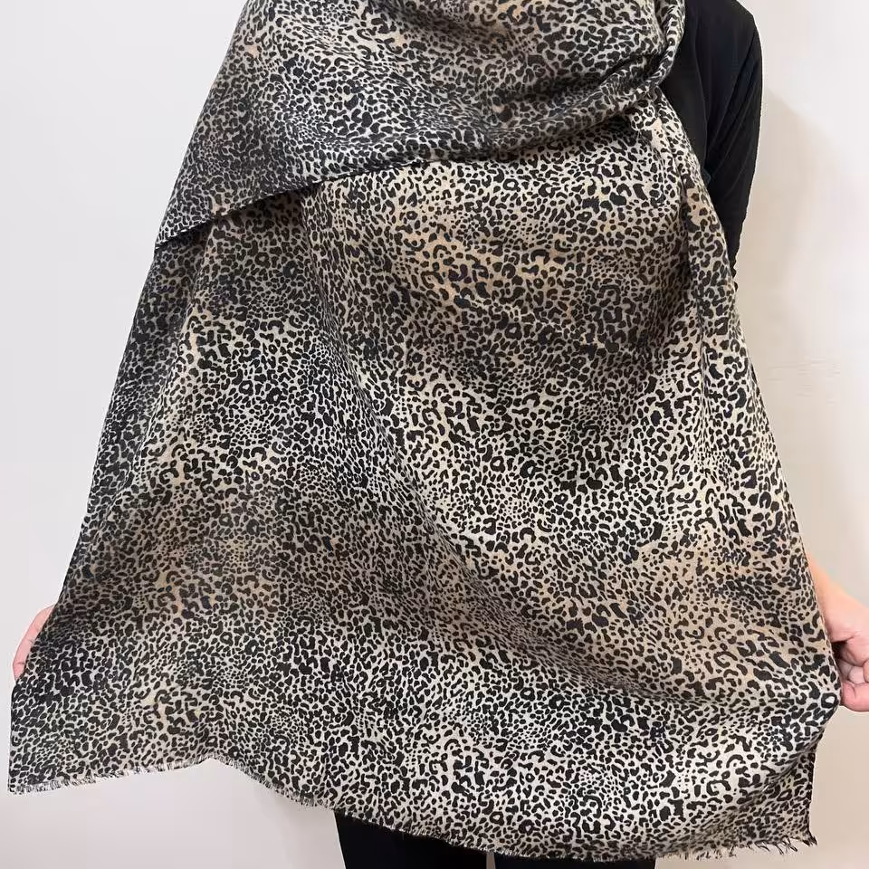 شال موهر پلنگی