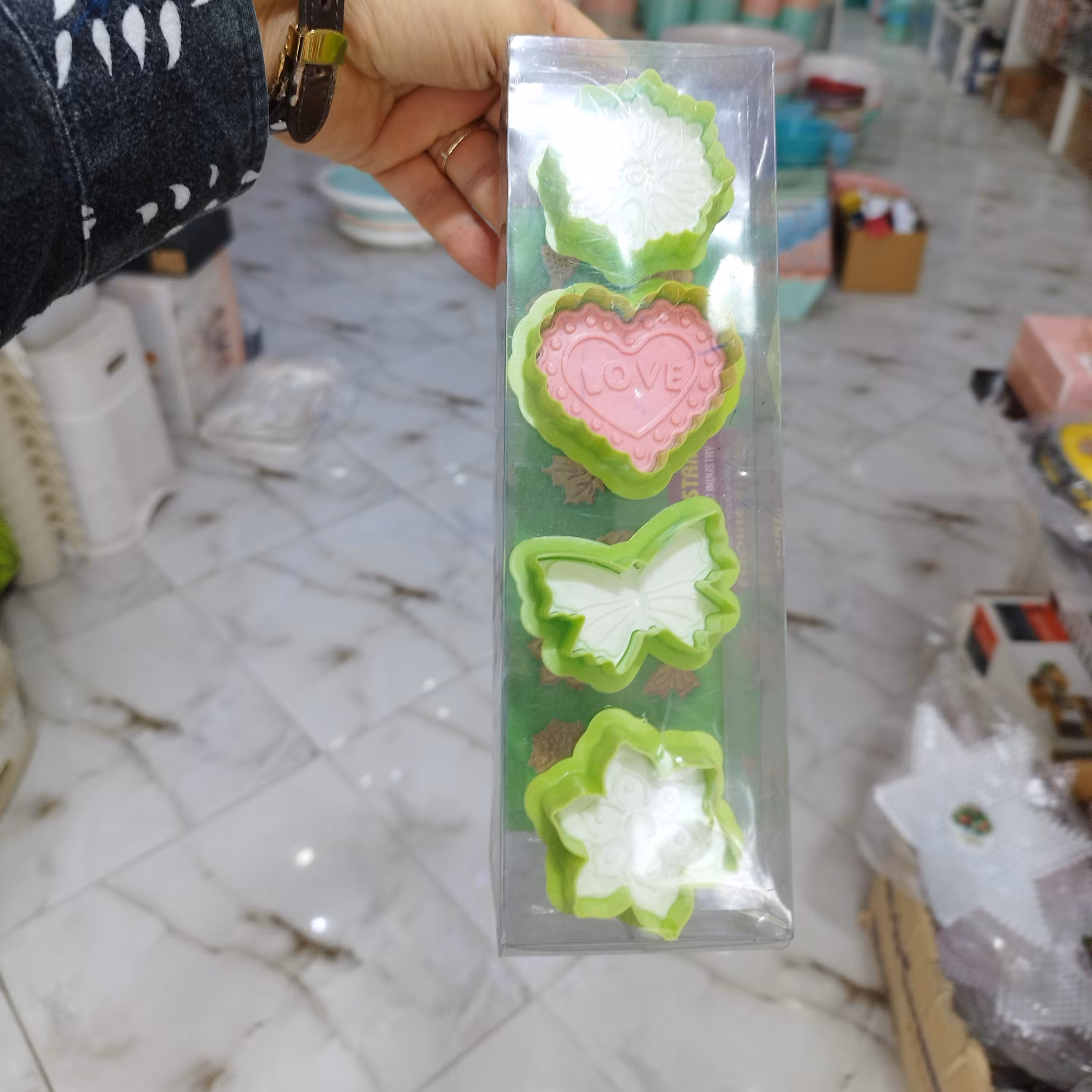 قالب حلوا /چهار طرح مختلف ,دو رنگ متنوع