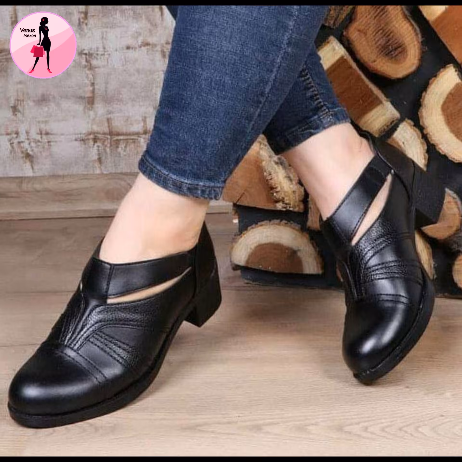 کفش طبی بسیار شیک و راحت در رنگ مشکی