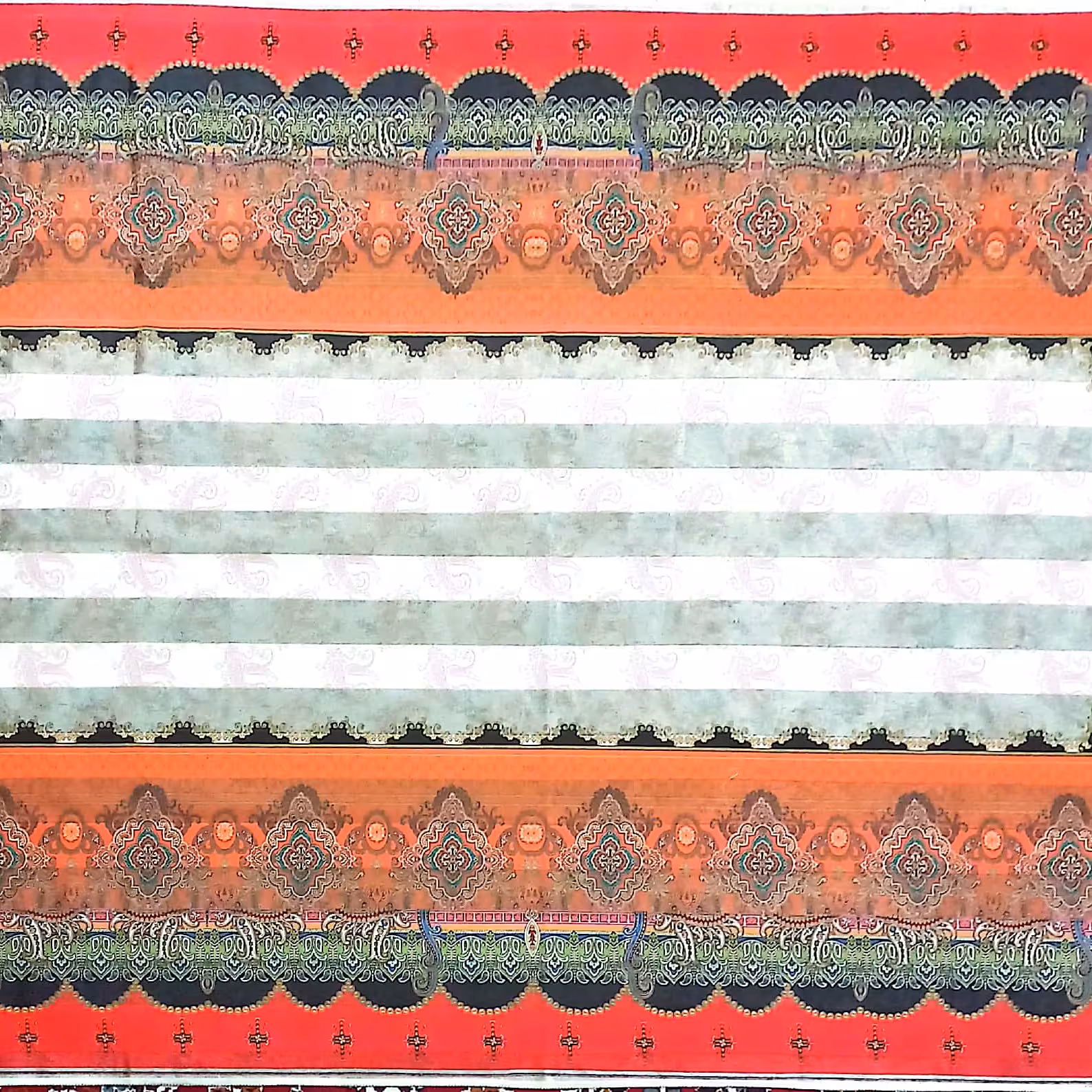 رومیزی روتختی یک نفره زیرانداز زیر سفره ابعاد 140در210سانتیمتر قابل شست وشو رنگ ثابت حساس نسبت به حرارت