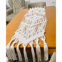 رانر و رومیزی مکرومه بافی طرح حوض کاشی ابعاد دومتر در چهل سانت بافته شده با نخ پنبه اعلا ارسال بصورت پس کرایه  