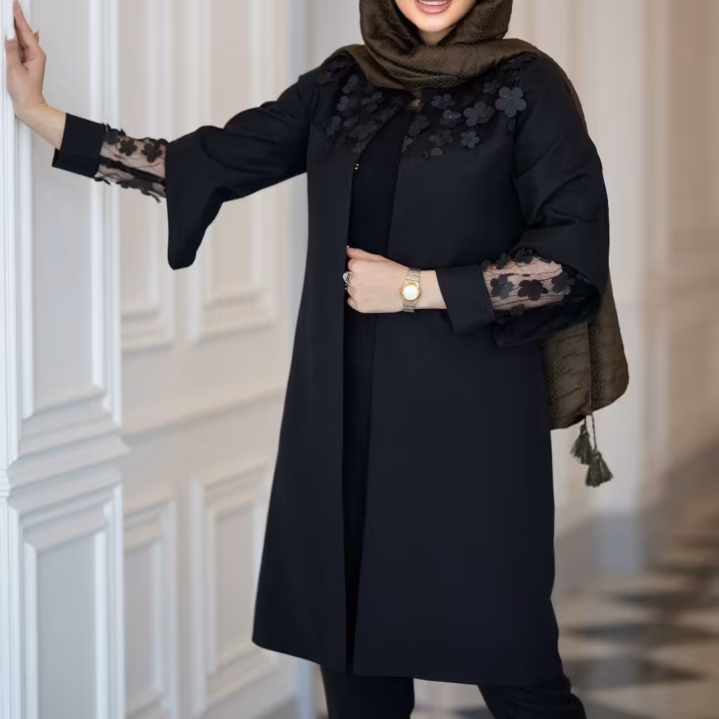 مانتومدل آوار سایز1(38تا40)سایز 2(42تا44)سایز3(46تا48)تک رنگ مشکی