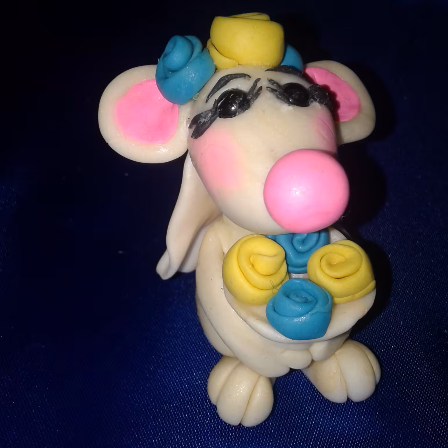 مجسمه خمیری موش