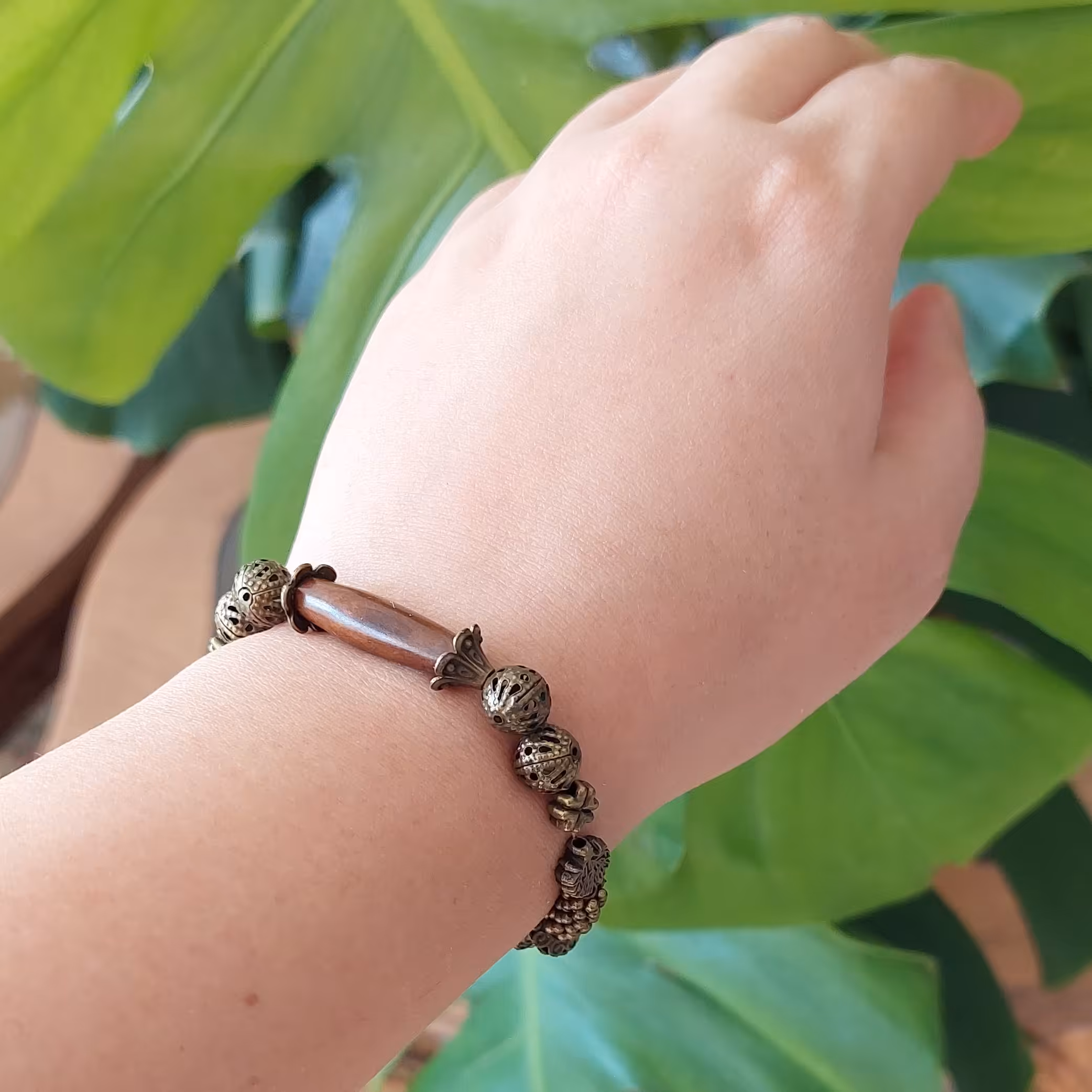 دستبند چوبی 