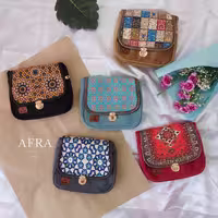 کیف سنتی قفل دار برند الوا جنس مخمل درجه یک و قابل شست و شو 