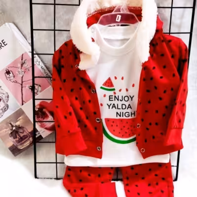 سه تیکه نوزادی