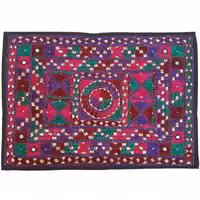 رومیزی مستطیل سوزن دوزی کد SOOZMOS18 نفیس