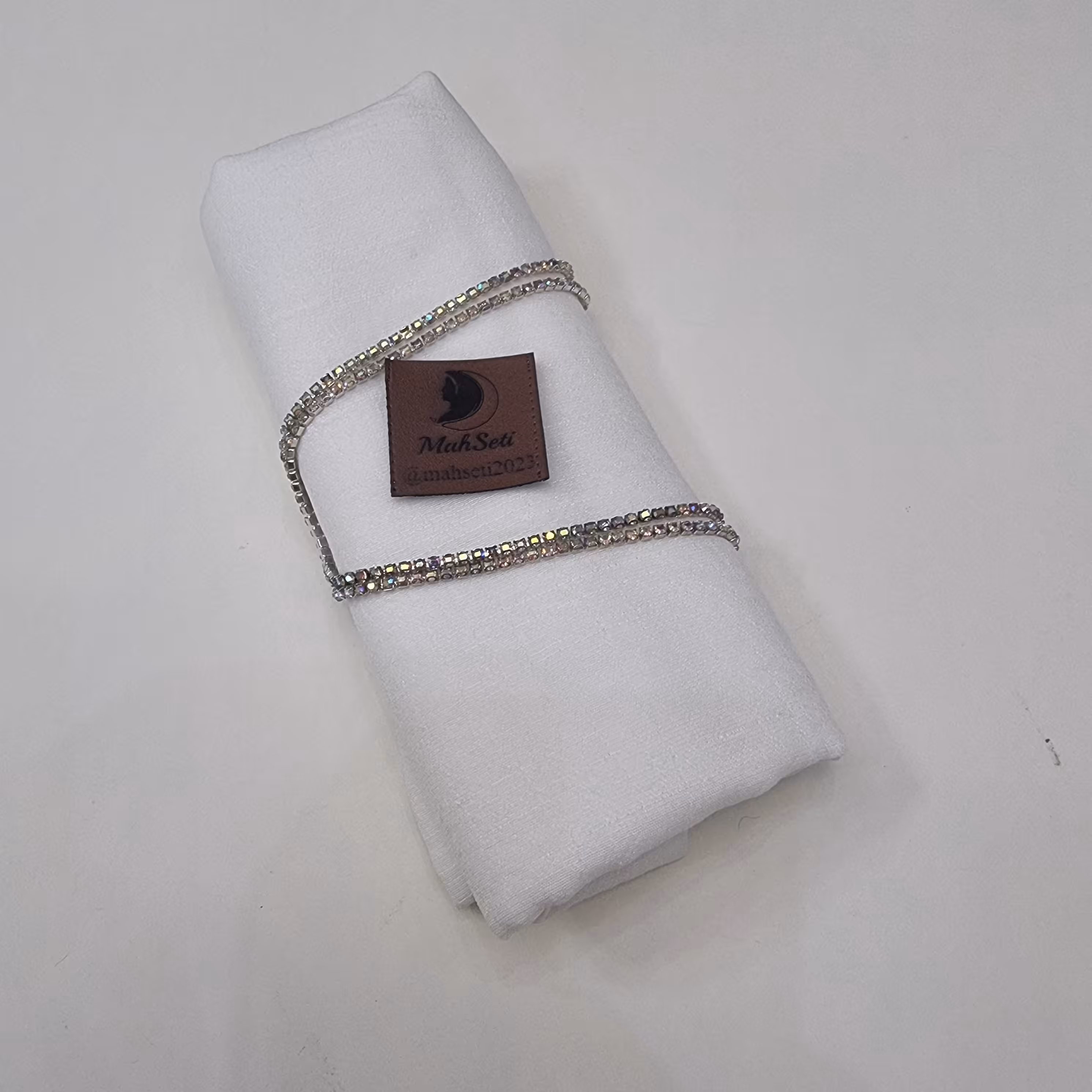 شال وال اسلپ درجه یک - کد 1006 رنگ سفید  - ساده -  75 در 200