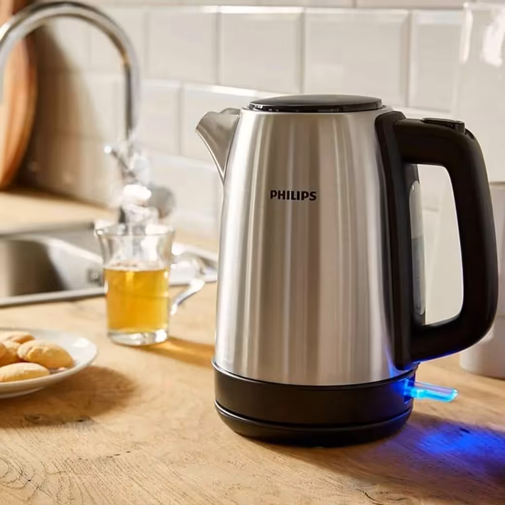 کتری برقی فیلیپس کد 9350  ضرفیت 1.7 لیتر  استیل ضد زنگ 